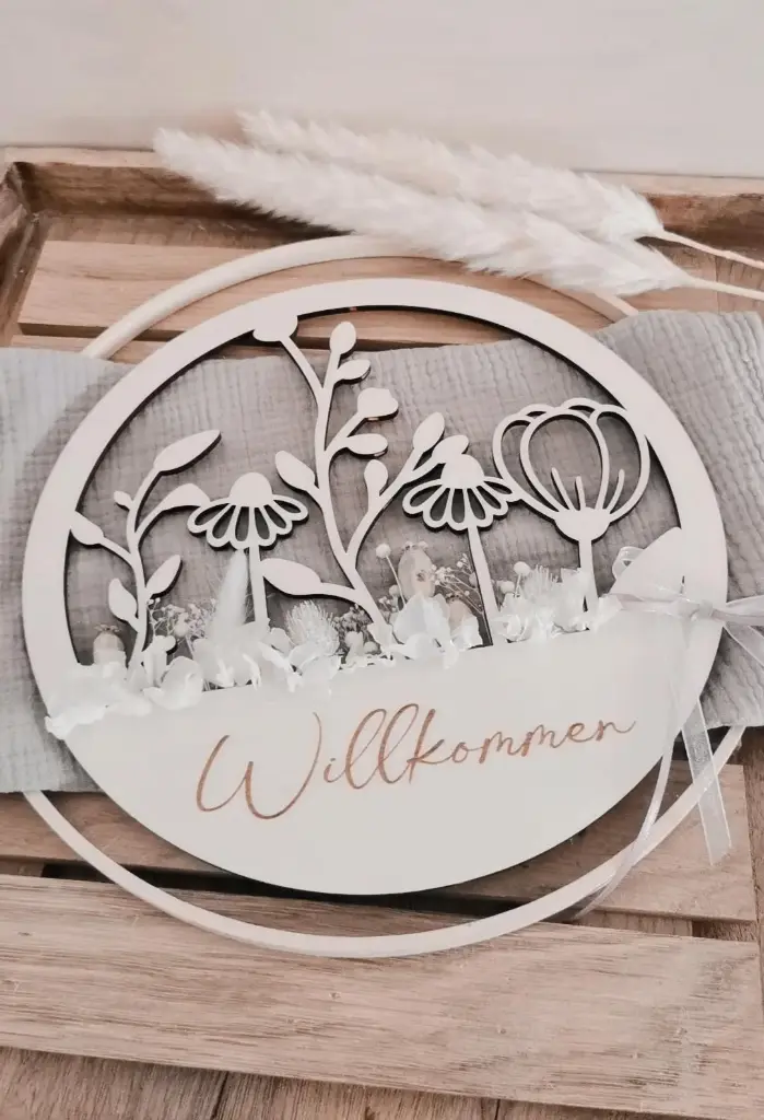 Türkranz Blumenwiese Holz Ø 26cm gelasert