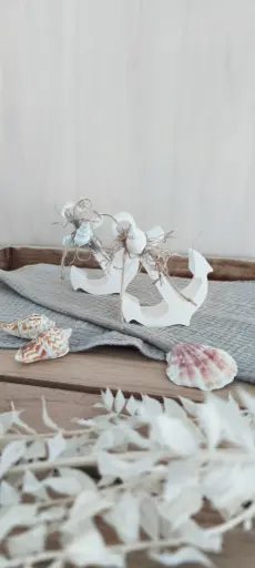 [1457077] Deko-Anker im maritimen Stil – Raysin mit Muschelverzierung